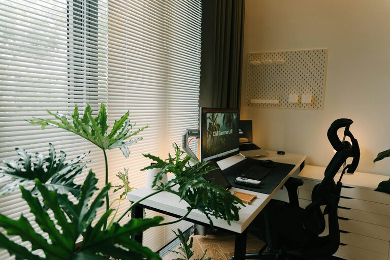 Tips for Creating a Comfortable and Productive Home Office Environment
